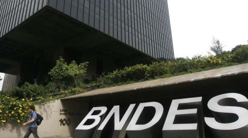 BNDES anuncia concurso com salário inicial de R$ 20,9 mil e 150 vagas, cooperativas