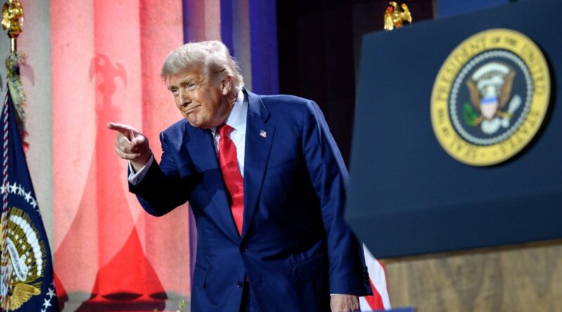Trump assina decreto que eleva tarifas de exportação do Brasil para 50%