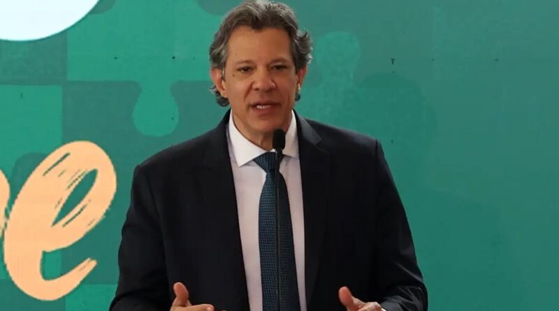 Haddad entrega hoje plano contra efeitos do tarifaço dos EUA