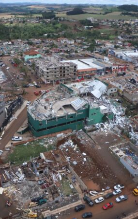 Após tornado e mortes, governo do Paraná decreta luto oficial de 3 dias