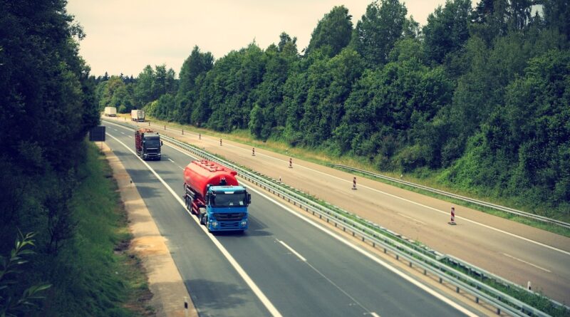 caminhão rodovia diesel combustíveis