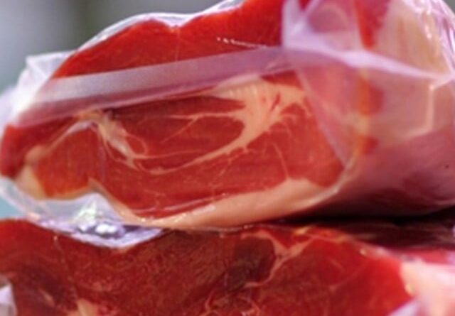Carne bovina embalada