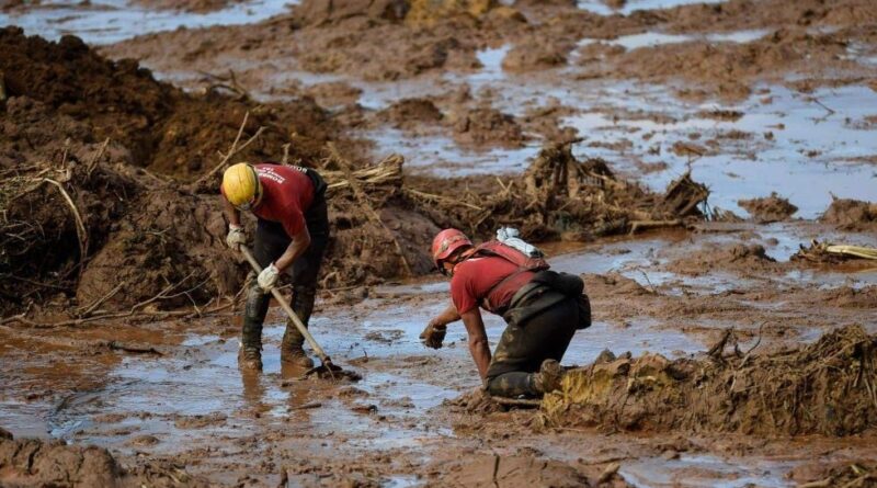 Brumadinho, desastre ambiental, Vale, barragem, mineradora