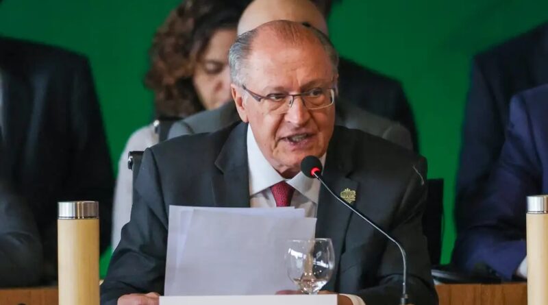 ‘Irã está no fim da fila’, diz Alckmin ao comentar ameaça de Trump de taxar parceiros comerciais’